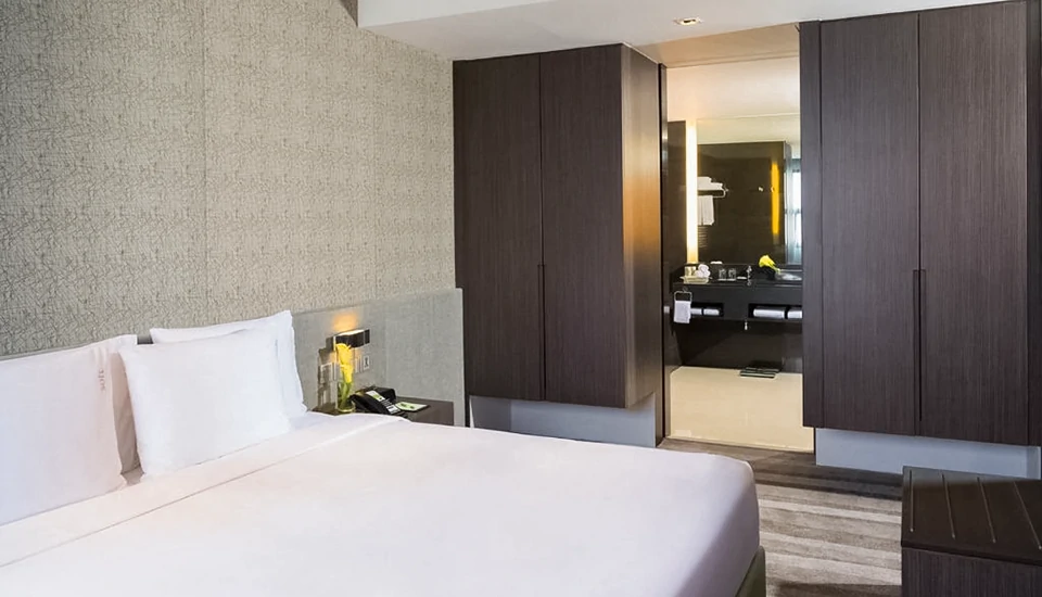 هتل هالیدی این سوخومویت بانکوک